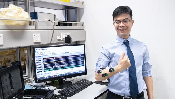 A Leg-up to Stroke Survivors: Vincent Cheung Unveils Muscle Synergies that Make Us Move
