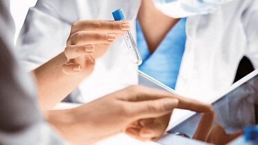 醫策縱橫﹕收費改革「助危疾」