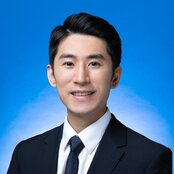 Dr Adam LAU  Yiu Chung